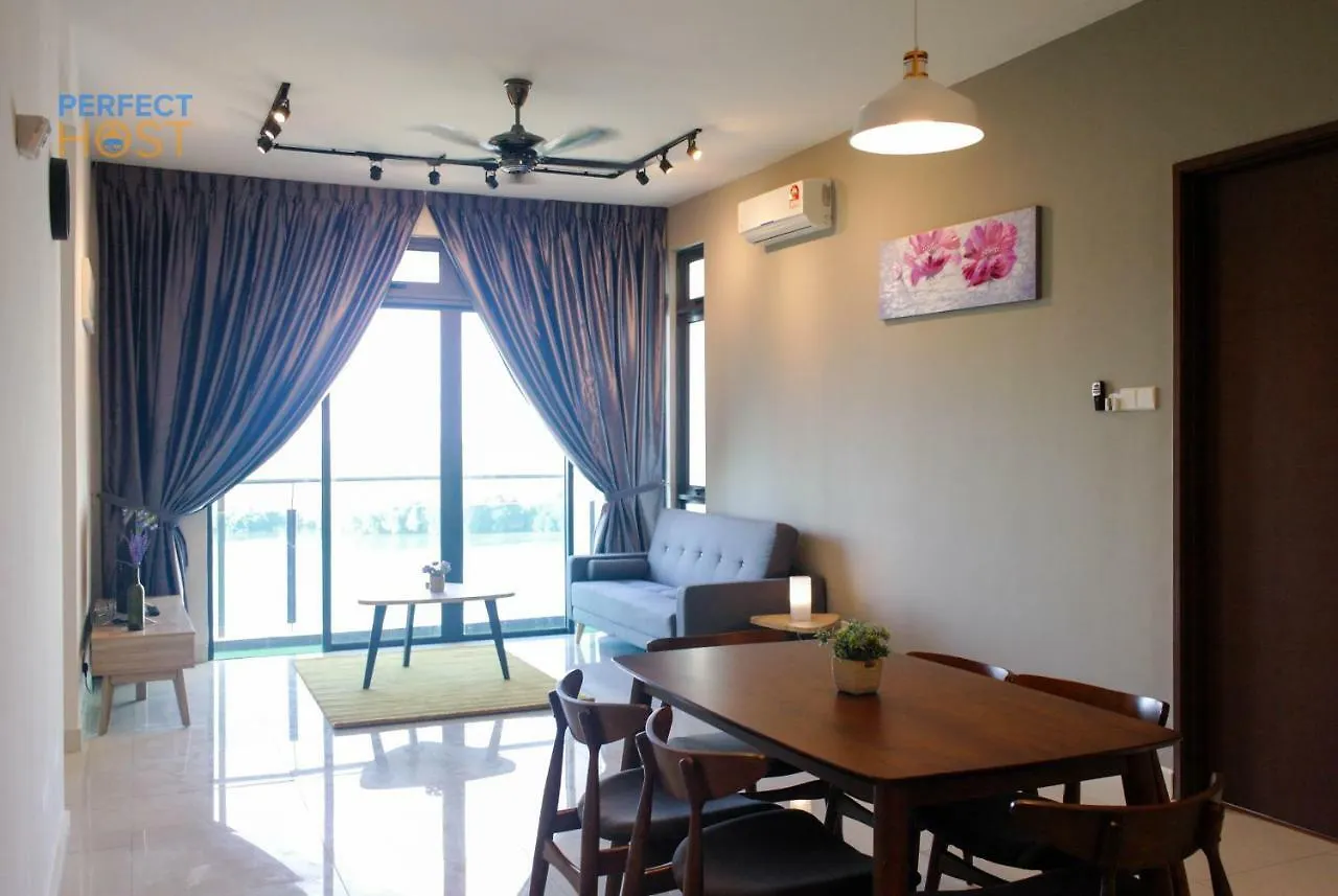 Lägenhet Botanika @ Tebrau Bay By Perfect Host Hotell Johor Bahru